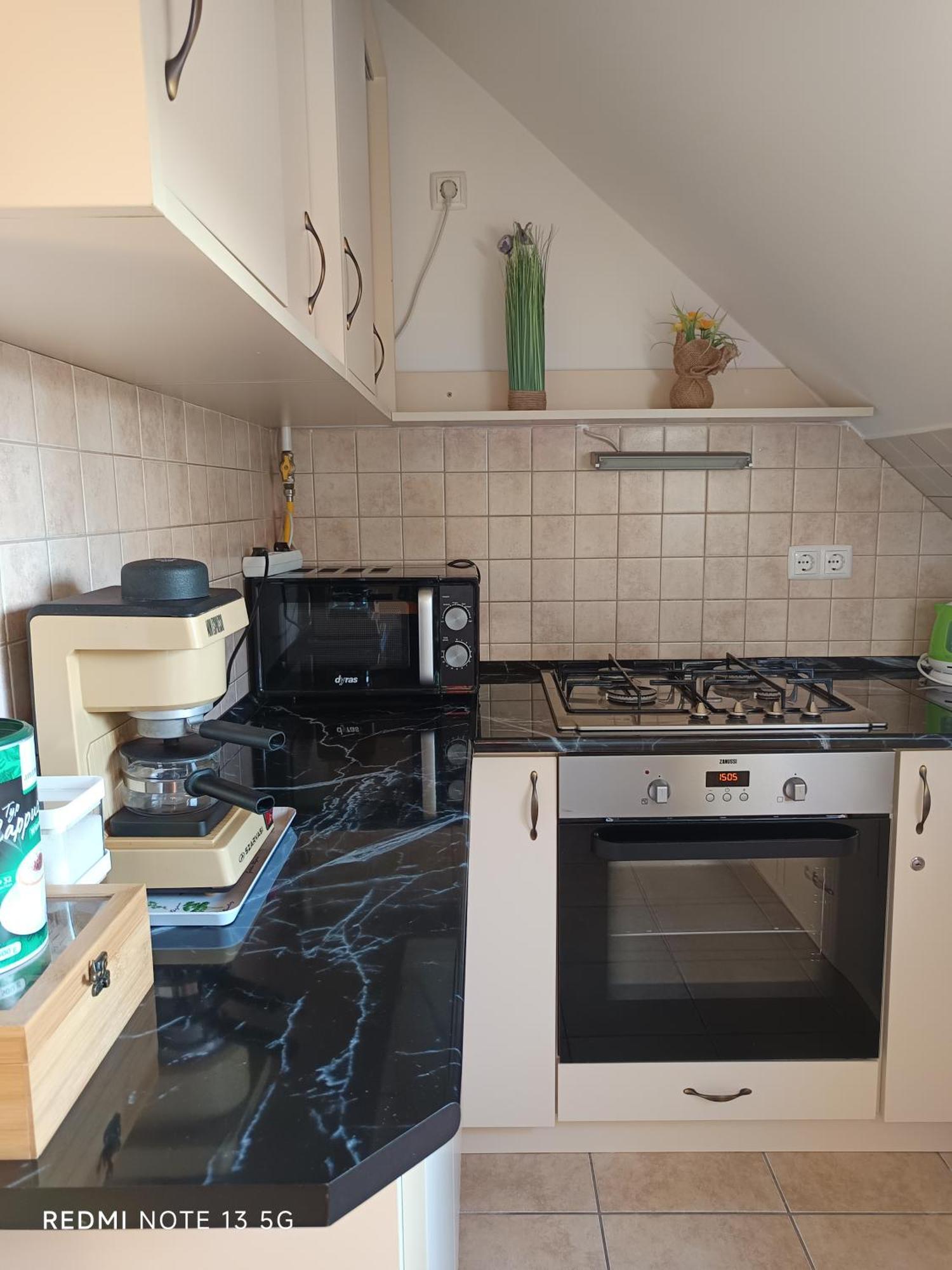 Zita Apartman Eger Exterior photo